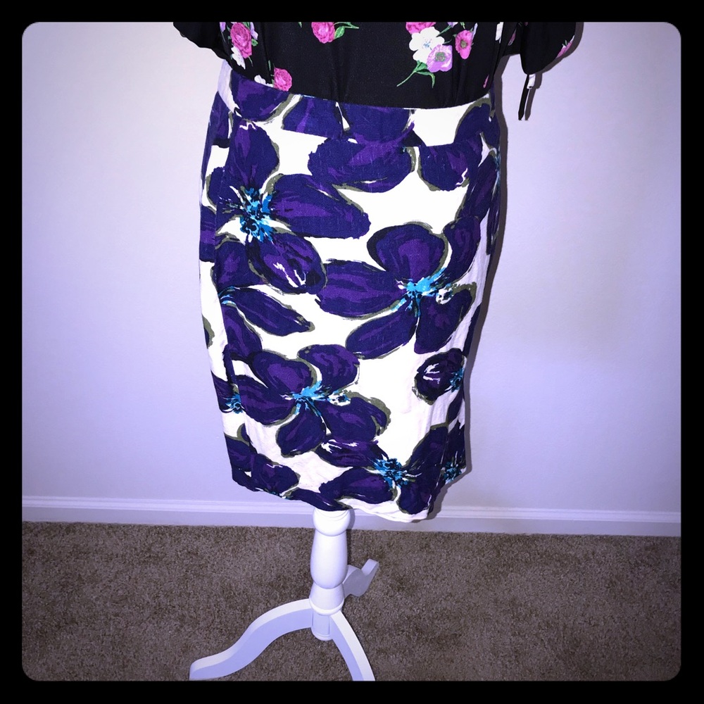 🌺SALE🌺 Loft skirt